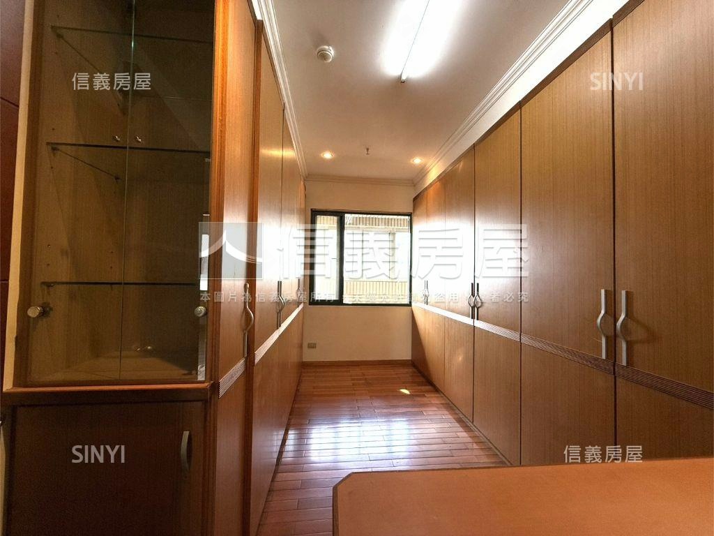 捷運沿線大四房平車好棒棒房屋室內格局與周邊環境