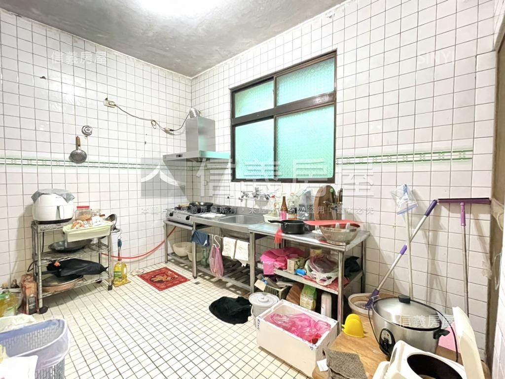 廣興透天休閒美美屋房屋室內格局與周邊環境