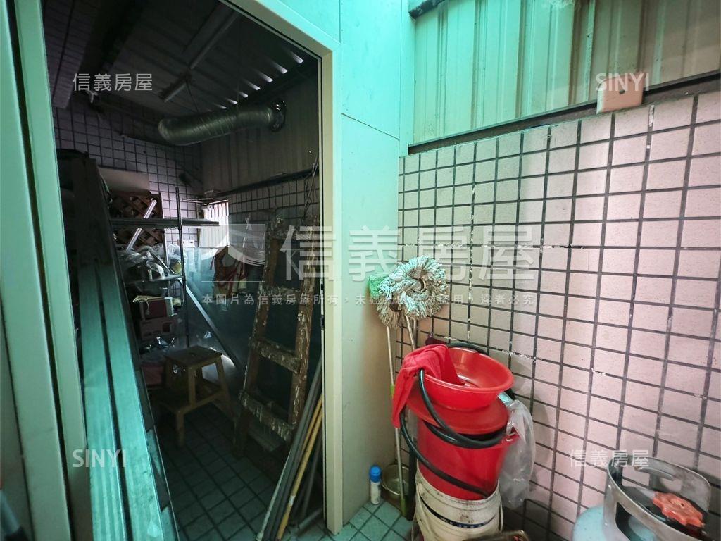 熱熱鬧鬧漢口路置產店面房屋室內格局與周邊環境