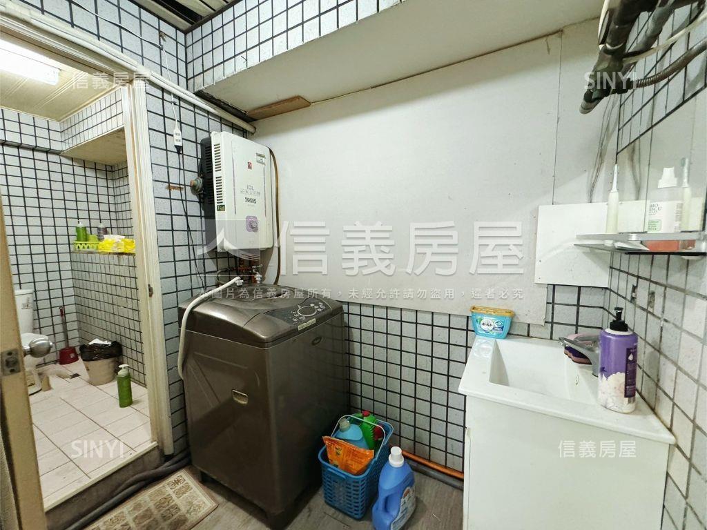 熱熱鬧鬧漢口路置產店面房屋室內格局與周邊環境