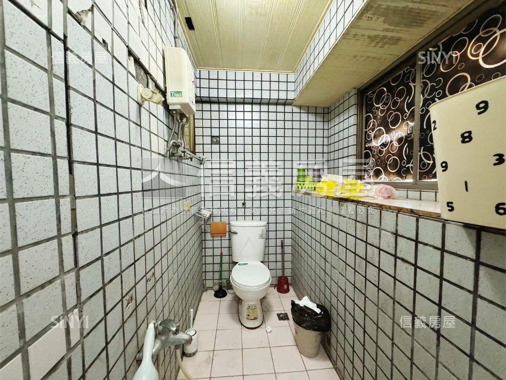 熱熱鬧鬧漢口路置產店面房屋室內格局與周邊環境