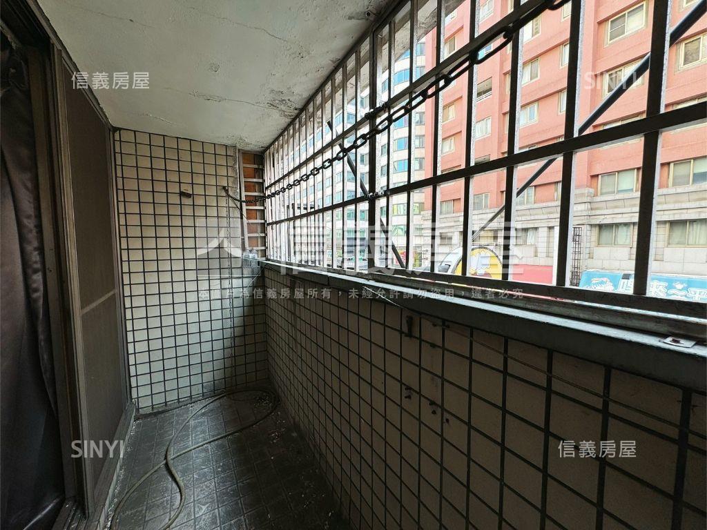 熱熱鬧鬧漢口路置產店面房屋室內格局與周邊環境