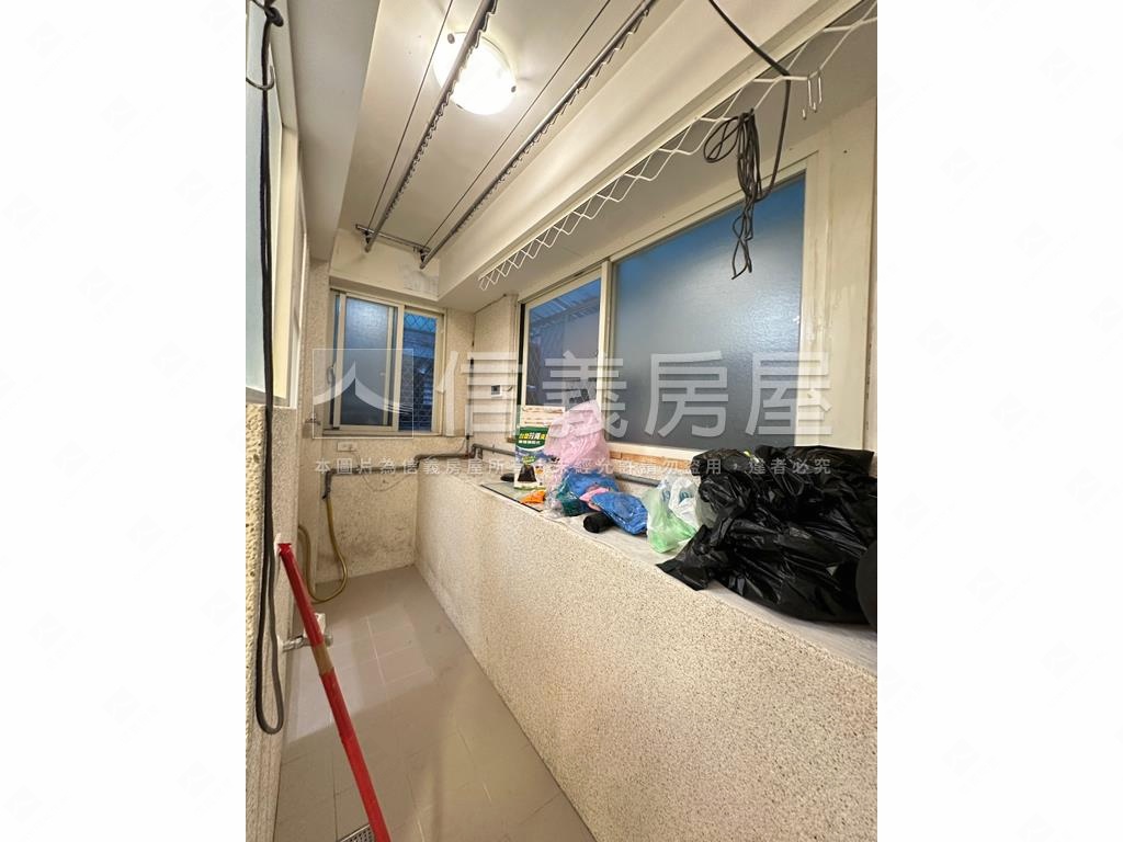 中正國中邊間精緻雅居房屋室內格局與周邊環境