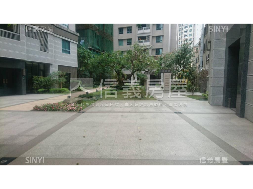 美術館全誠精美大四房房屋室內格局與周邊環境