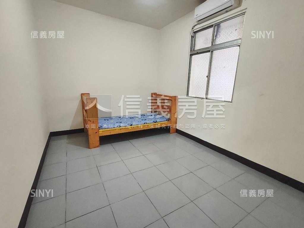 近學校三樓稀有釋出房屋室內格局與周邊環境