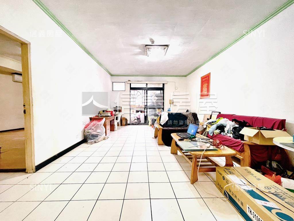 中正公寓四房三樓房屋室內格局與周邊環境