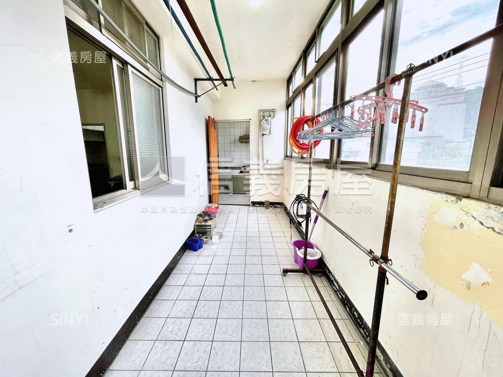 中正公寓四房三樓房屋室內格局與周邊環境