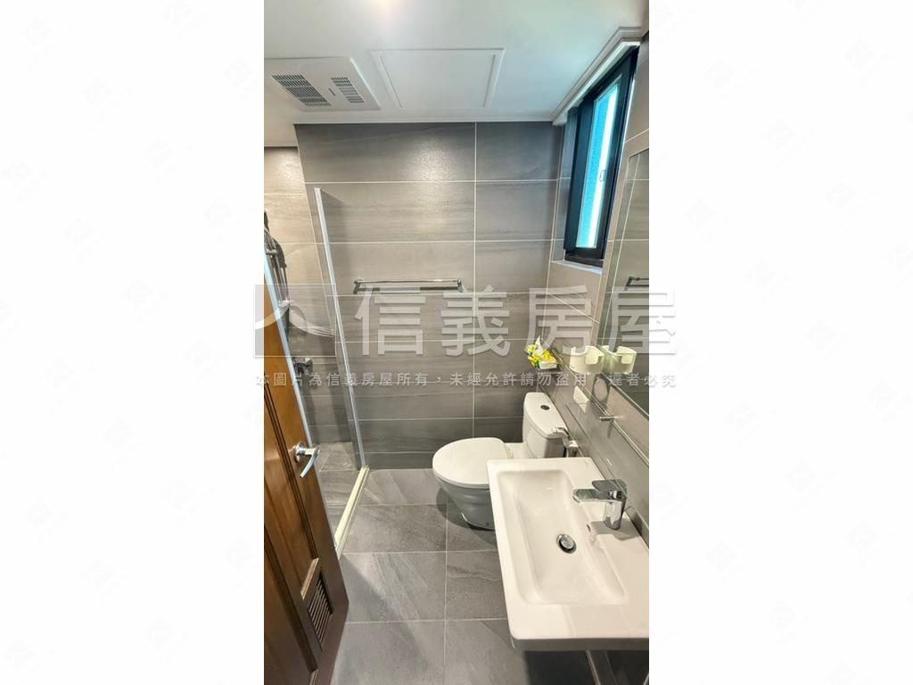 天慕貳•景觀三房平車房屋室內格局與周邊環境
