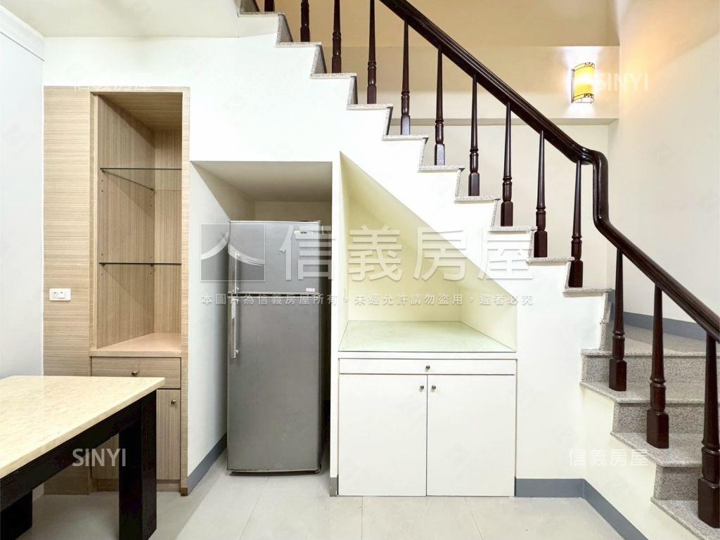土庫稀有釋出社區型透天房屋室內格局與周邊環境
