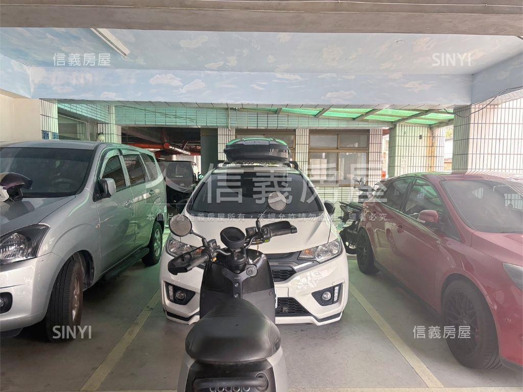 台北愛家３房平面車位房屋室內格局與周邊環境
