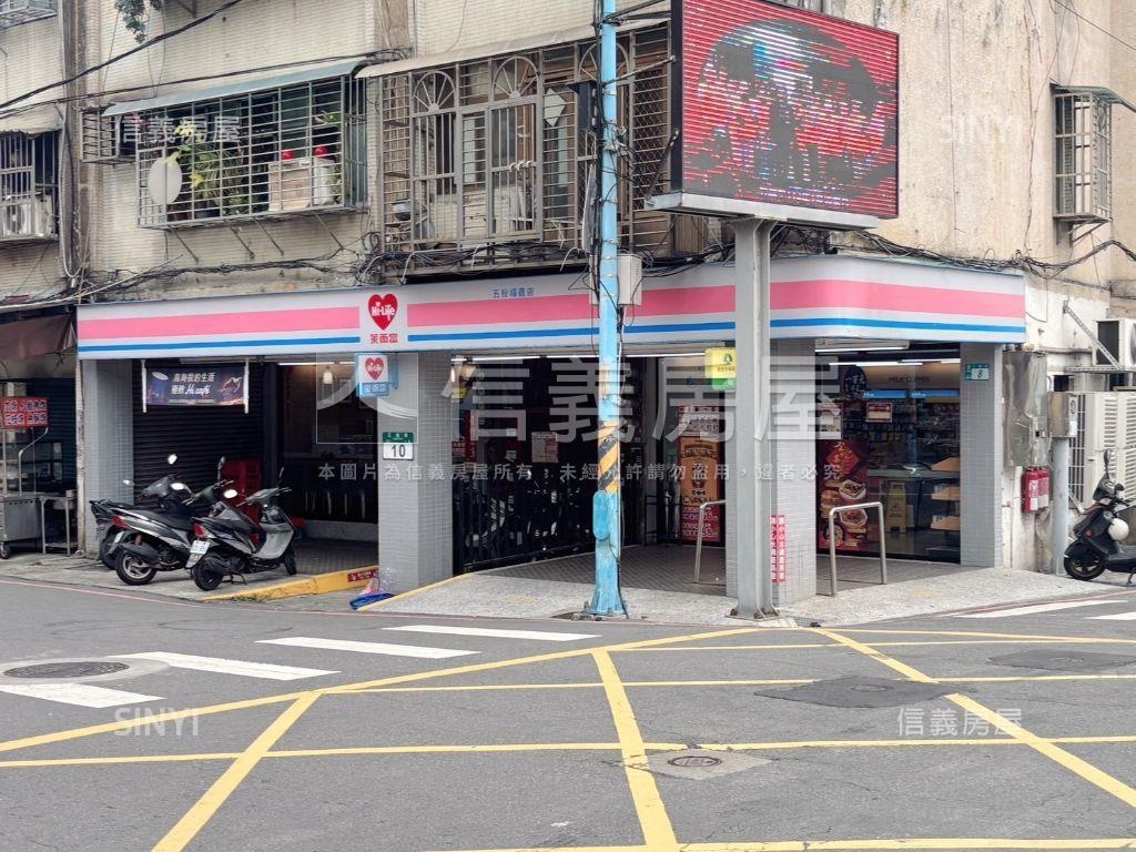 台北愛家３房平面車位房屋室內格局與周邊環境
