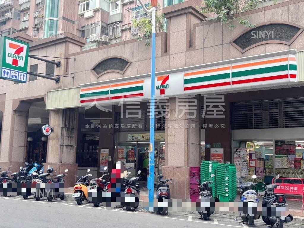 台北愛家３房平面車位房屋室內格局與周邊環境