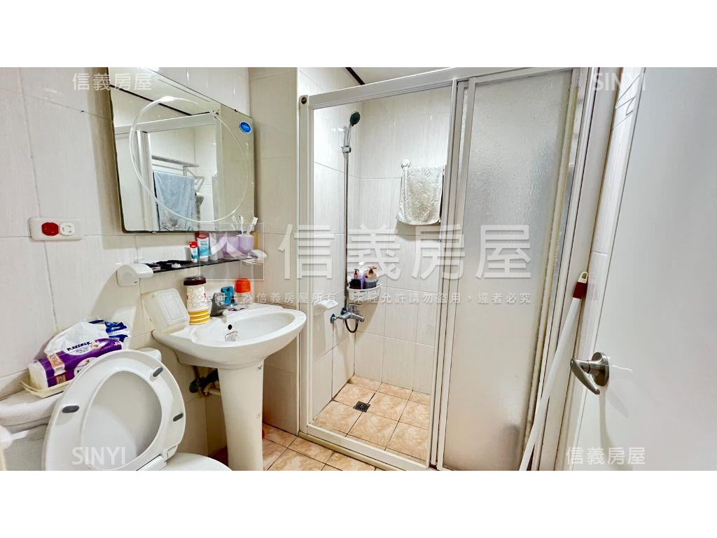 花都溫馨典雅３房房屋室內格局與周邊環境