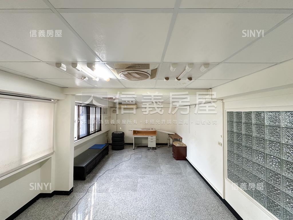 明誠三路面寬傳世金店面房屋室內格局與周邊環境