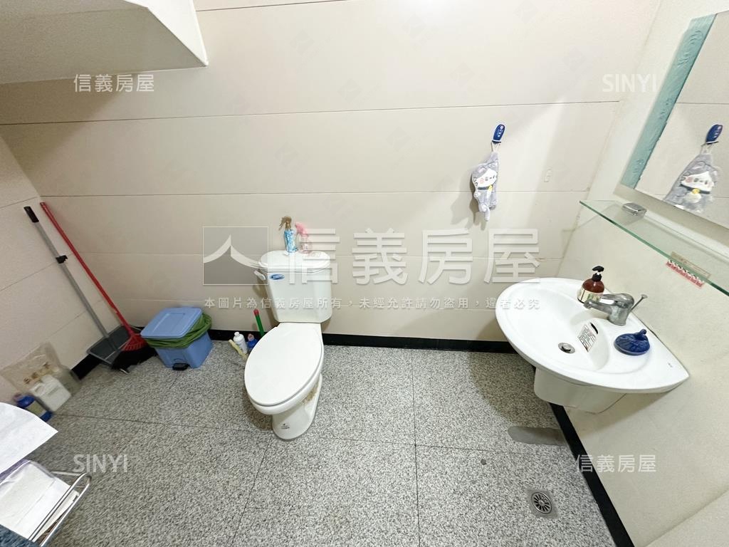 明誠三路面寬傳世金店面房屋室內格局與周邊環境