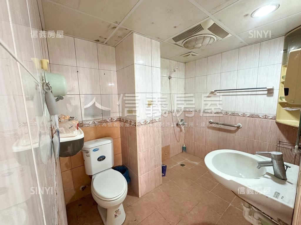 明誠三路面寬傳世金店面房屋室內格局與周邊環境