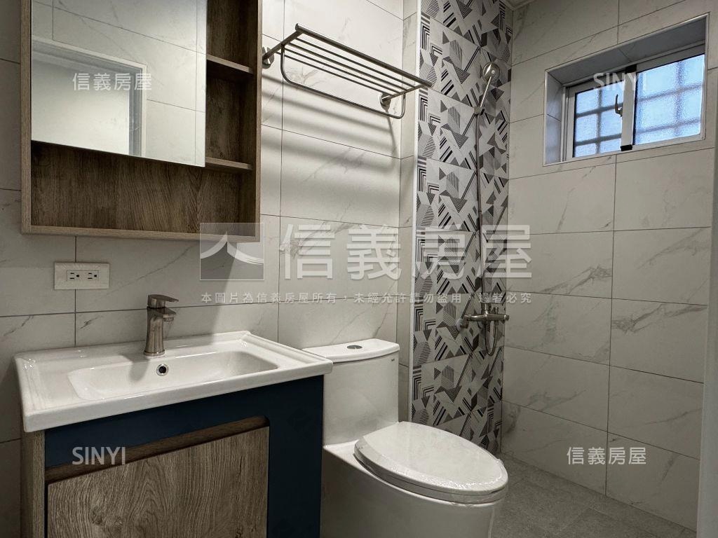 前後臨路美景整新車墅房屋室內格局與周邊環境