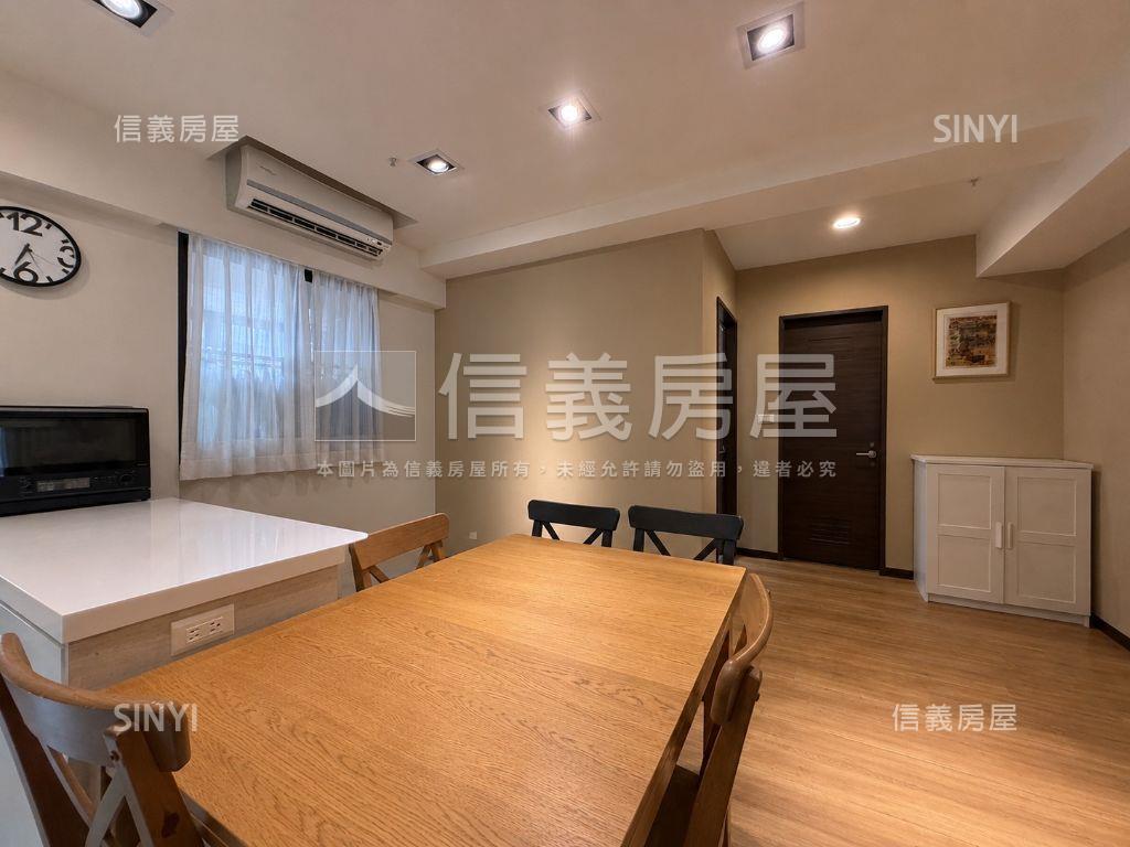 悠活郡高樓層三改二平車房屋室內格局與周邊環境