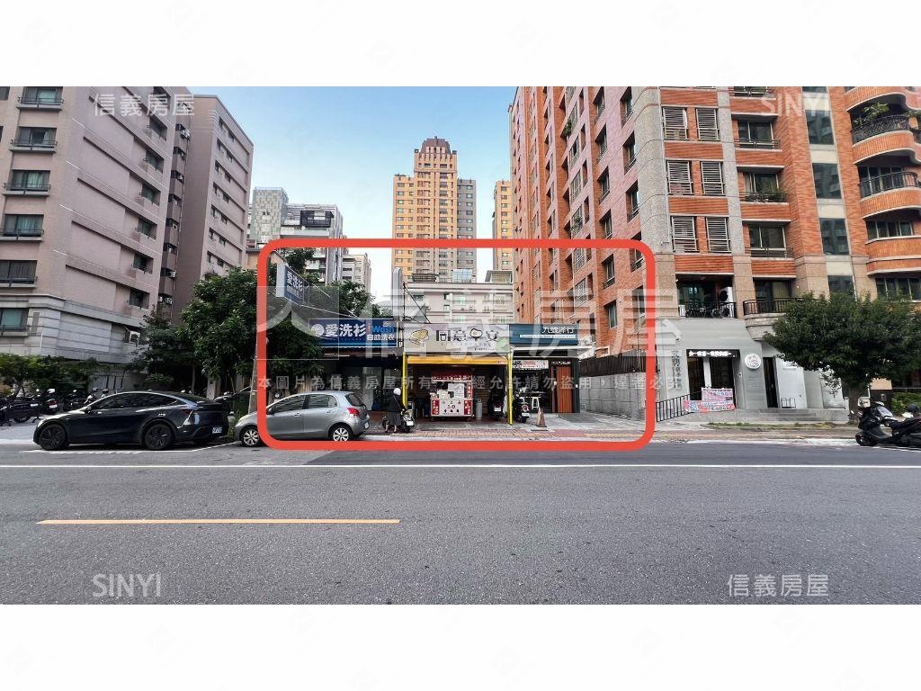 美術館方正大面寬店面房屋室內格局與周邊環境