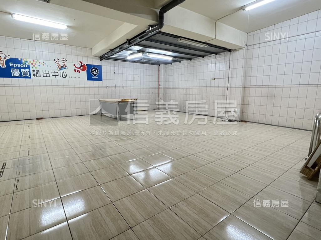 華谷麗園三民街店面房屋室內格局與周邊環境