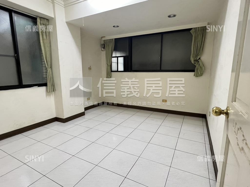 華谷麗園三民街店面房屋室內格局與周邊環境