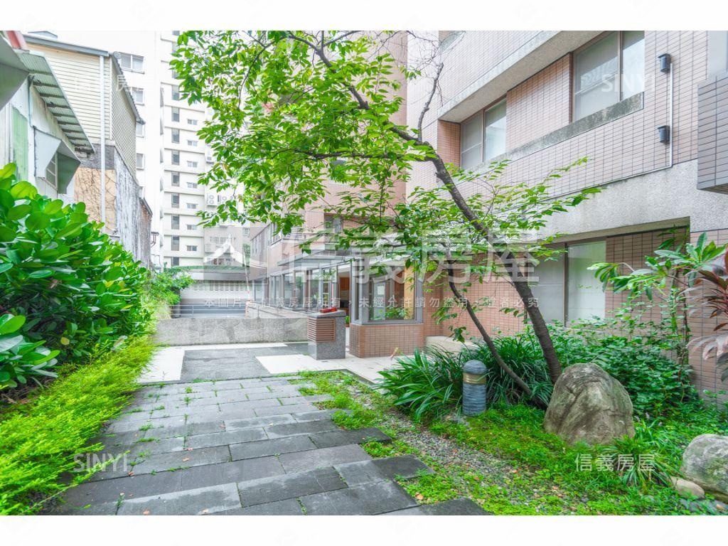草悟道四房雙平車位房屋室內格局與周邊環境
