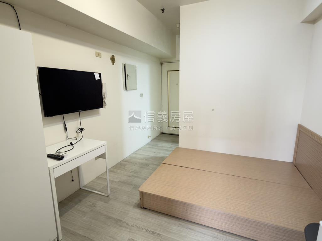 黎明春秋一套房房屋室內格局與周邊環境