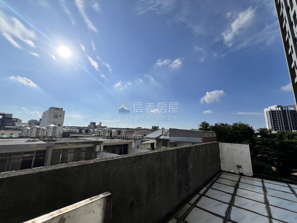 中壢正安街大面寬美透天房屋室內格局與周邊環境