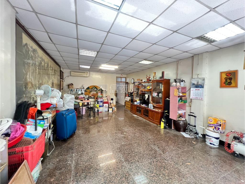 中壢正安街大面寬美透天房屋室內格局與周邊環境