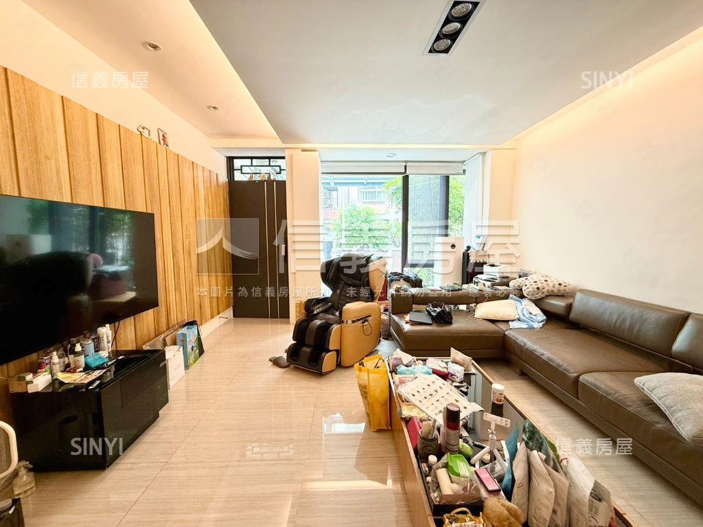衛道新世界入主漂亮別墅房屋室內格局與周邊環境