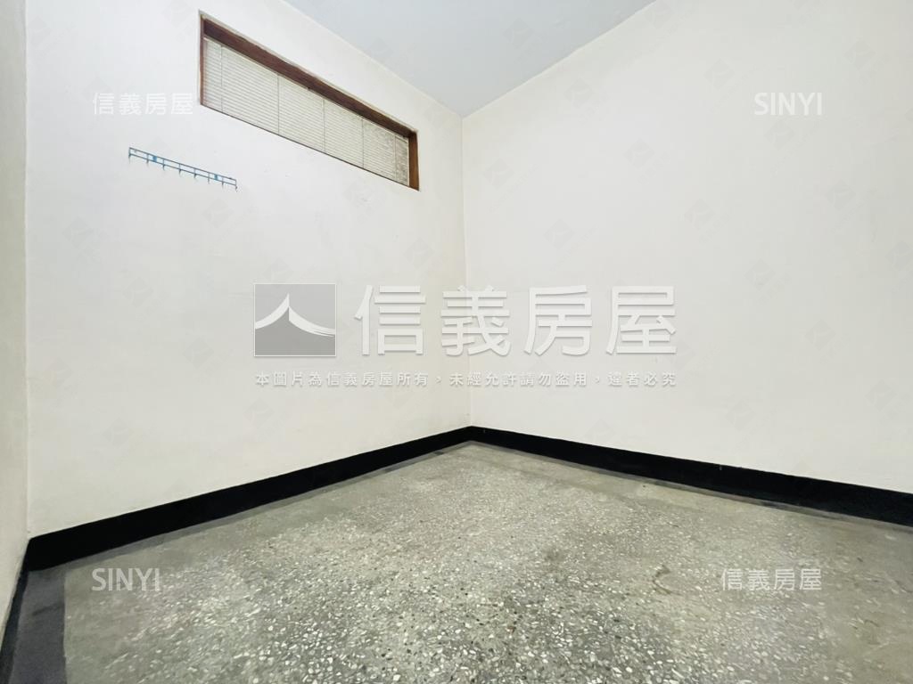 北區近公園活巷透天房屋室內格局與周邊環境