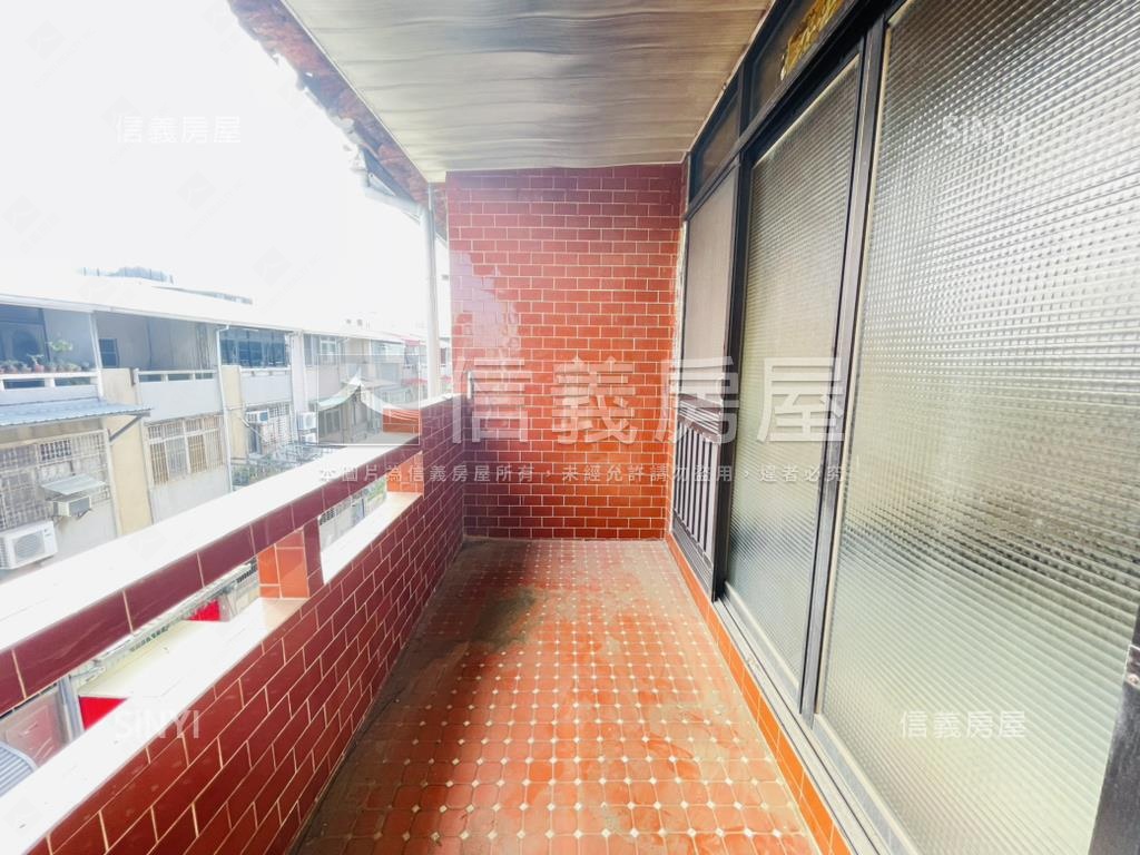 北區近公園活巷透天房屋室內格局與周邊環境