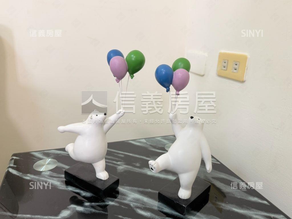 永大商圈輕裝潢２房車位房屋室內格局與周邊環境