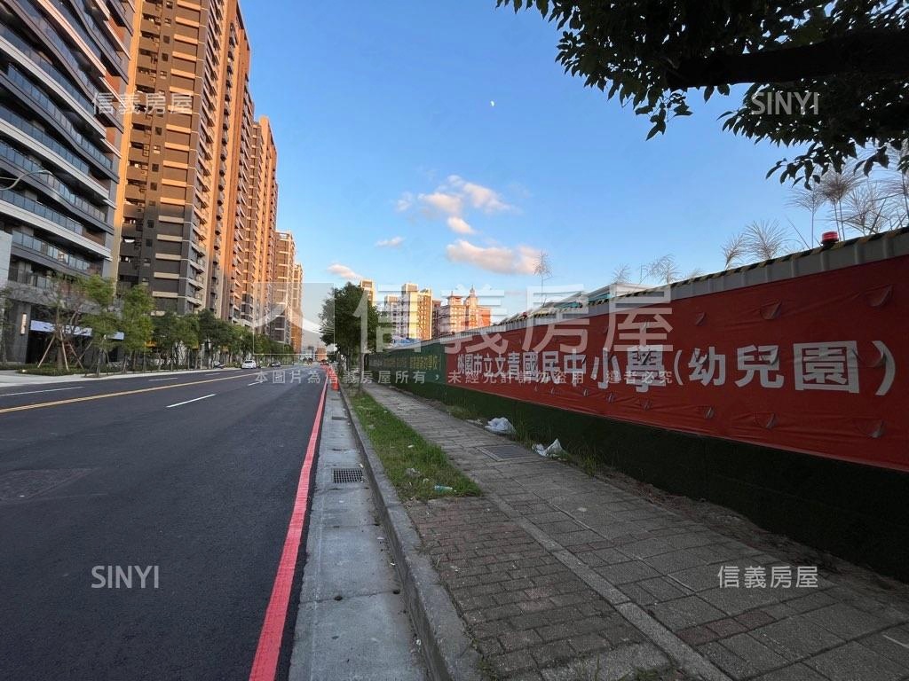 Ａ７電梯文武透店Ａ棟房屋室內格局與周邊環境