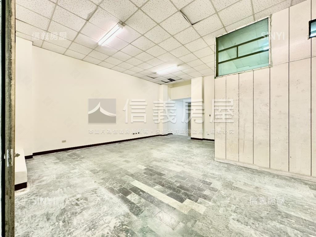 宜欣樹孝商圈大面寬店面房屋室內格局與周邊環境