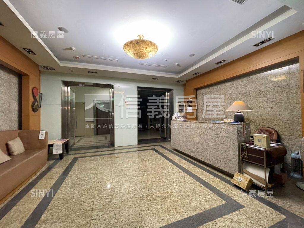 林森北金店面門面氣派房屋室內格局與周邊環境