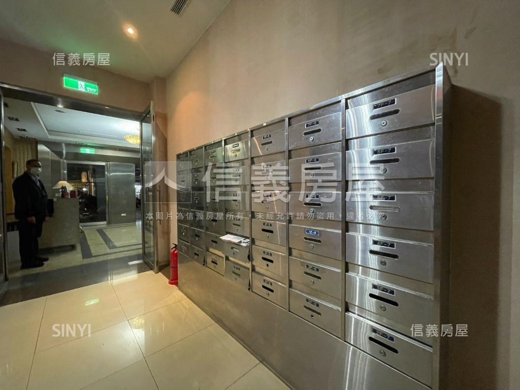 林森北金店面門面氣派房屋室內格局與周邊環境