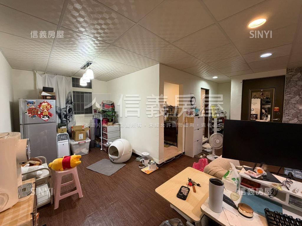 捷運明亮大棟距２房美寓房屋室內格局與周邊環境