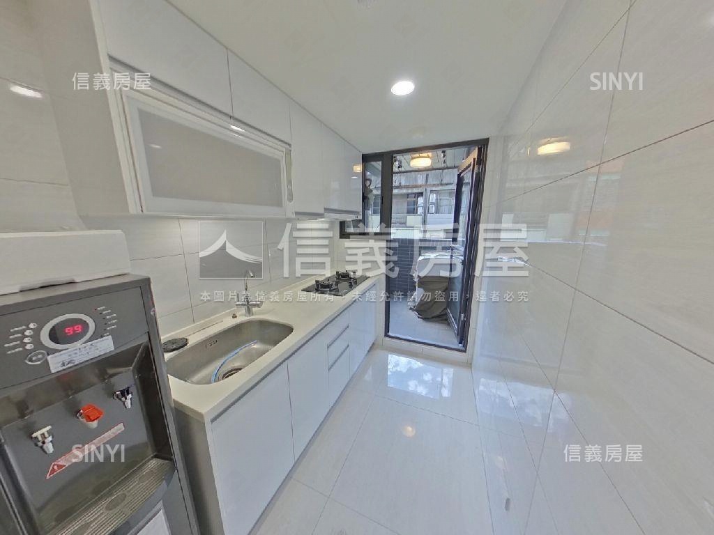 Ａ２１旁光明無限兩房車位房屋室內格局與周邊環境