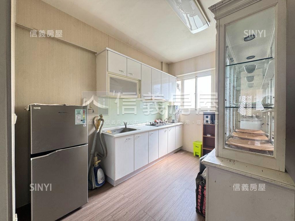 大全街公寓美麗２房房屋室內格局與周邊環境