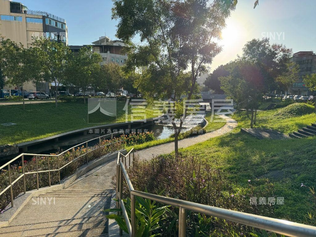 樂群公園旁美麗２房房屋室內格局與周邊環境