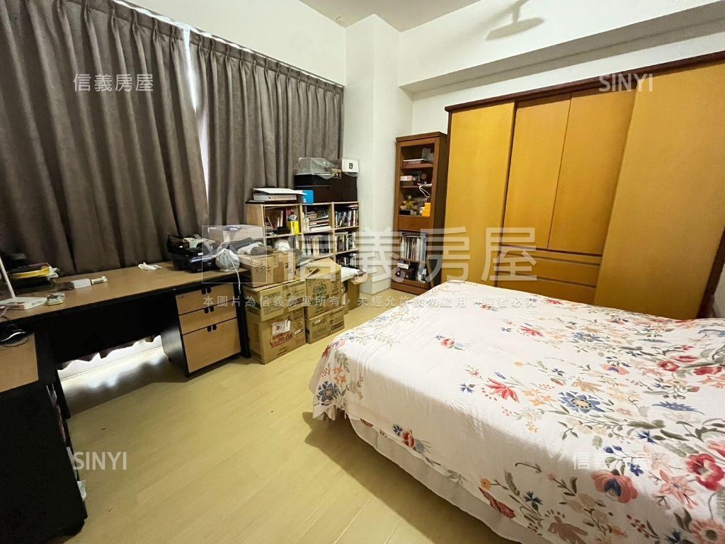 昇捷雲濤三房四衛浴房屋室內格局與周邊環境