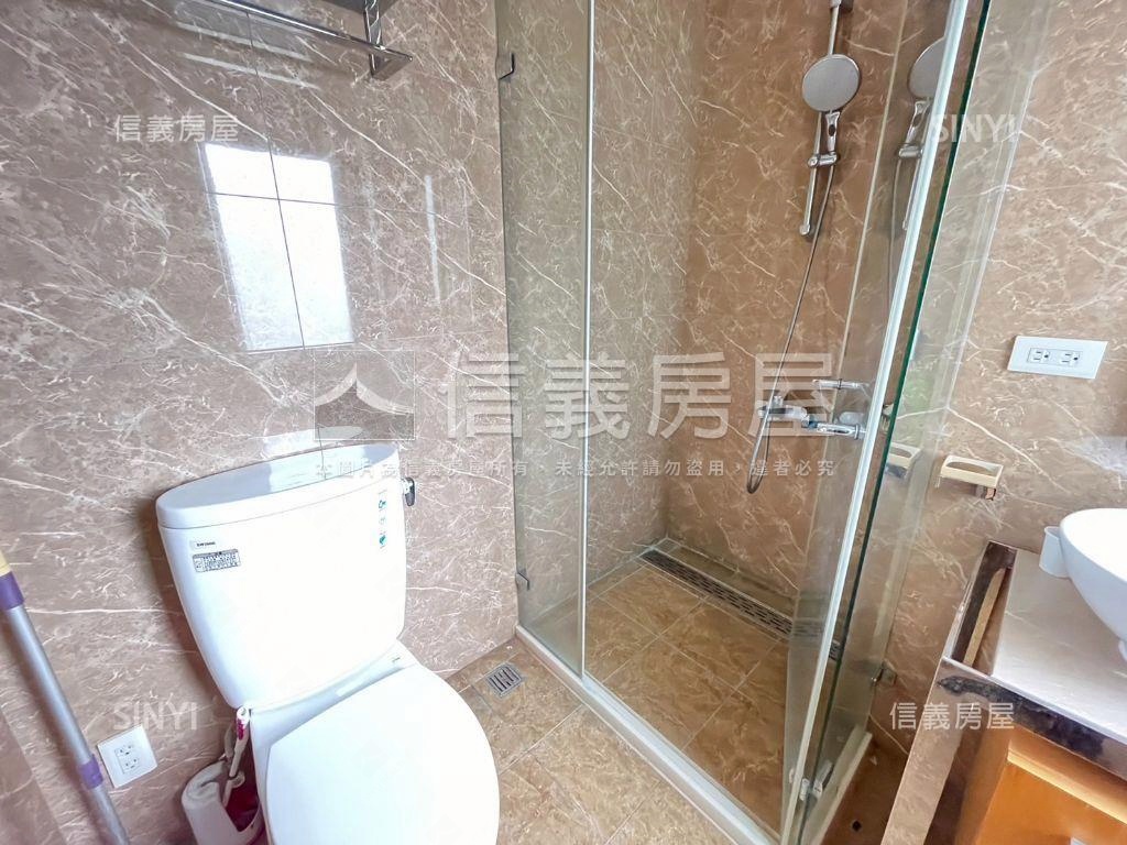 昇捷雲濤三房四衛浴房屋室內格局與周邊環境