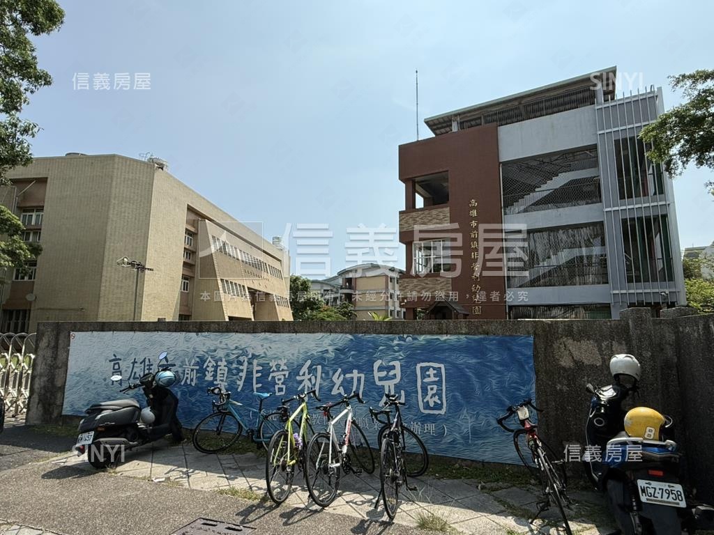 前鎮近草衙道正路金透店房屋室內格局與周邊環境