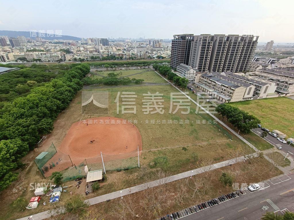高大單塊建地大學十六街旁房屋室內格局與周邊環境