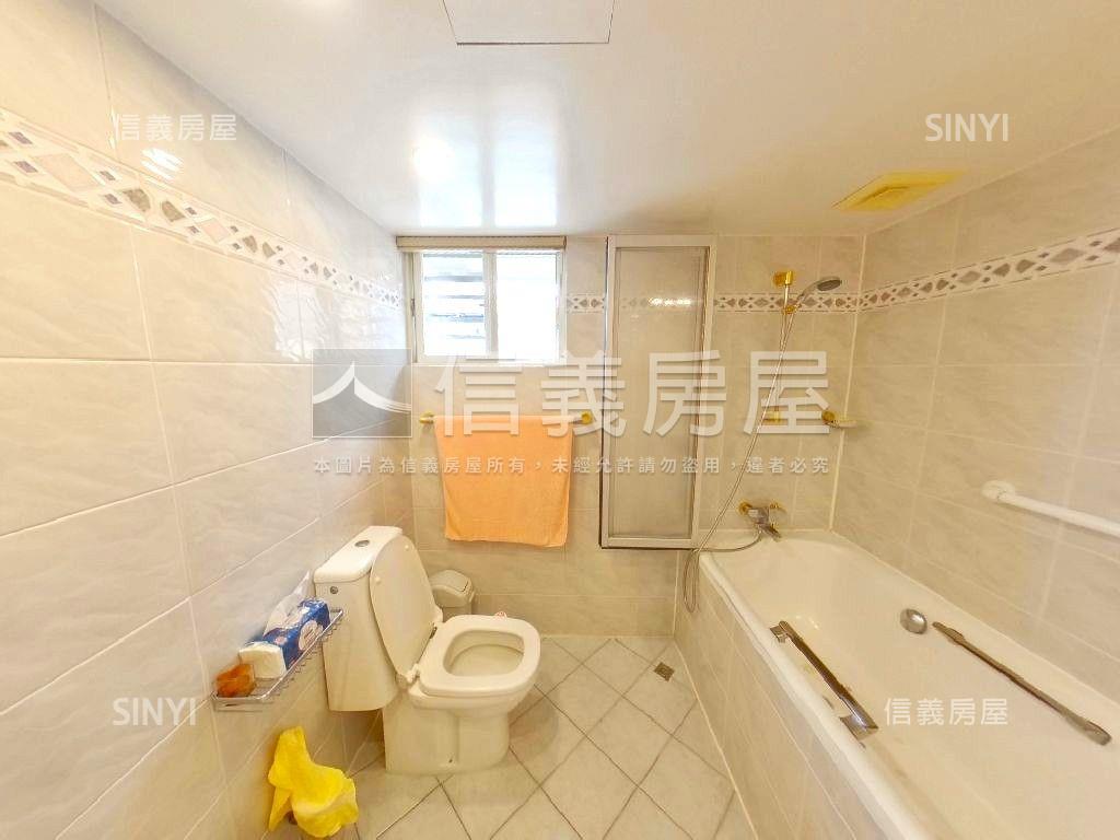 金馬報喜管理電梯大空間房屋室內格局與周邊環境