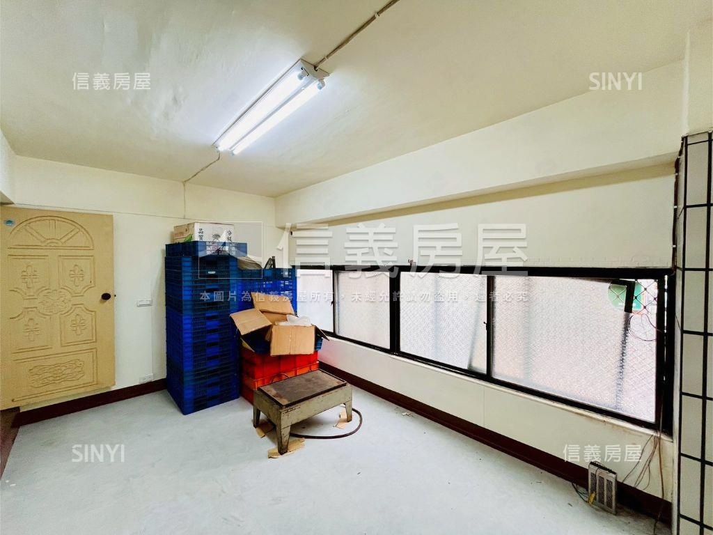 近科工館地點漂亮好用店面房屋室內格局與周邊環境