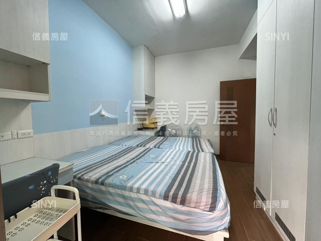 義大學城莊園庭院別墅房屋室內格局與周邊環境