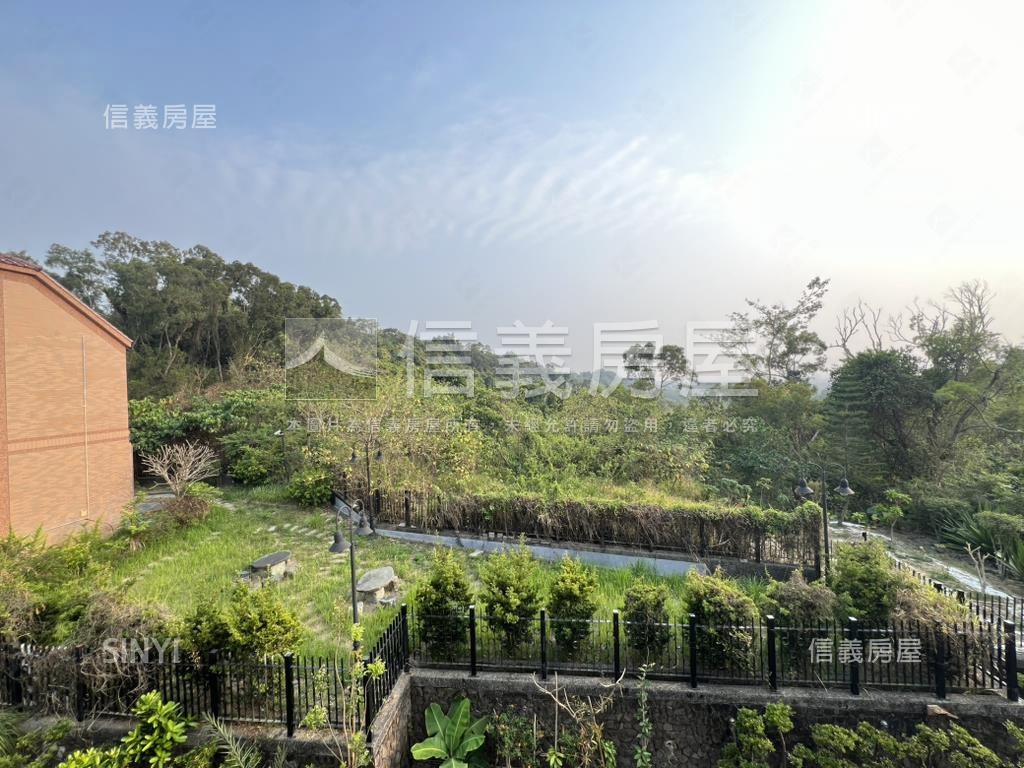 義大學城莊園庭院別墅房屋室內格局與周邊環境