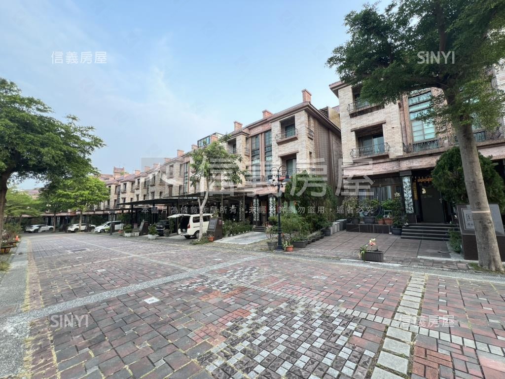 義大學城莊園庭院別墅房屋室內格局與周邊環境